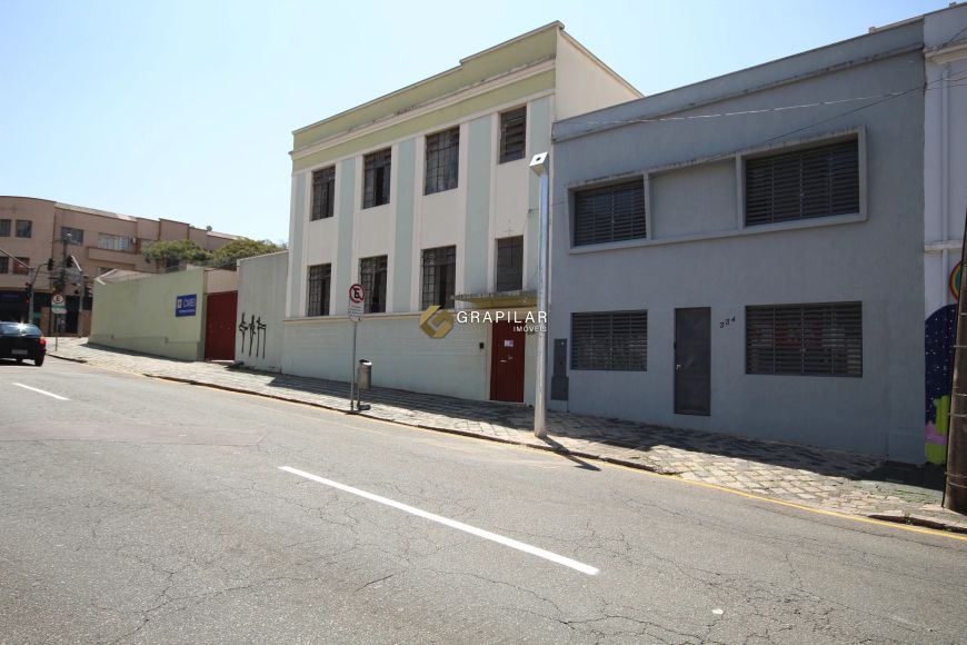 Conjunto comercial à venda no Centro de Curitiba