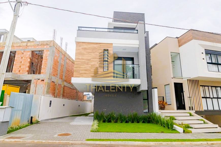 CASA EM CONDOMÍNIO com 3 dormitórios à venda por R$ 1.149.000,00 no bairro Santa Cândida - CURITIBA
