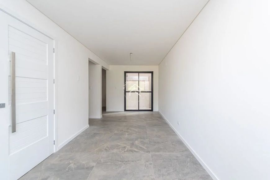 Sobrado Triplex com Terraço e 144m² no Bairro Uberaba