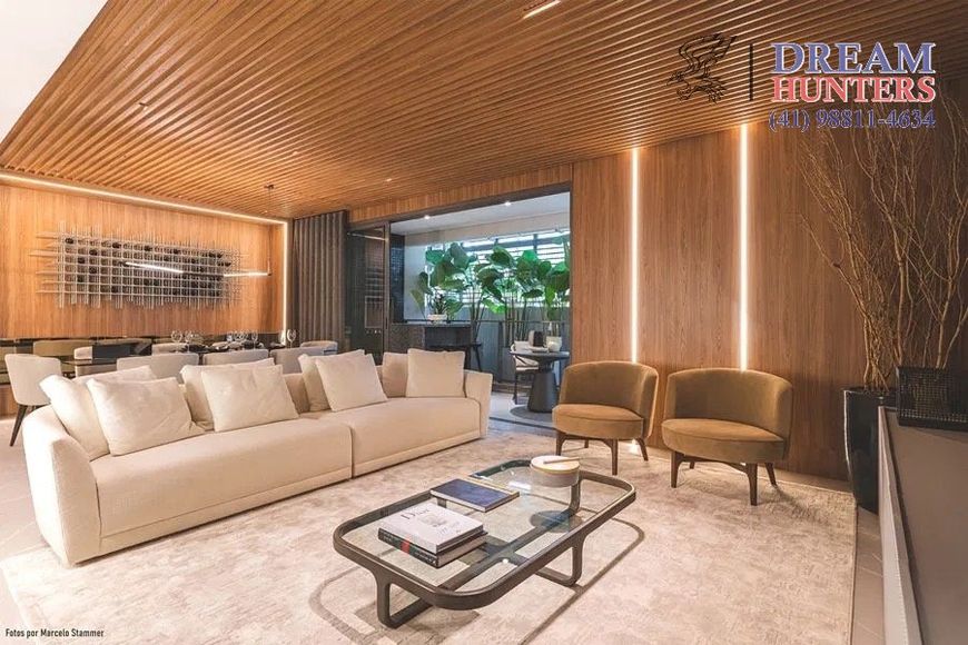 Apartamento de 150.33m² no bairro Juvevê, com 3 quartos (3 suítes), 5 banheiros e 3 vagas de garagem
