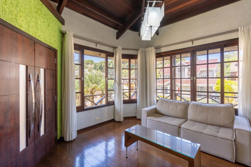 Casa em condomínio em Santa Felicidade ARYA1