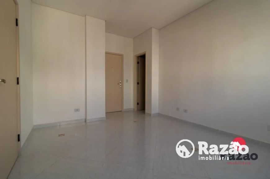 Imovel comercial com 83 m² no Centro