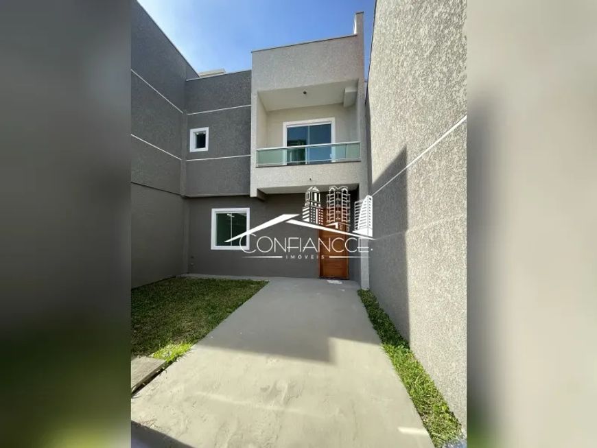 Sobrado com 3 quartos à venda em Uberaba, Curitiba - PR | Confiancce Imóveis