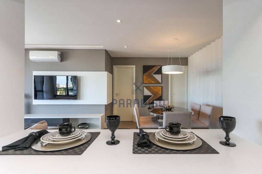 Apartamento com 3 dormitórios à venda, 110 m² por R$ 923.298,74 - Bacacheri - Curitiba/PR