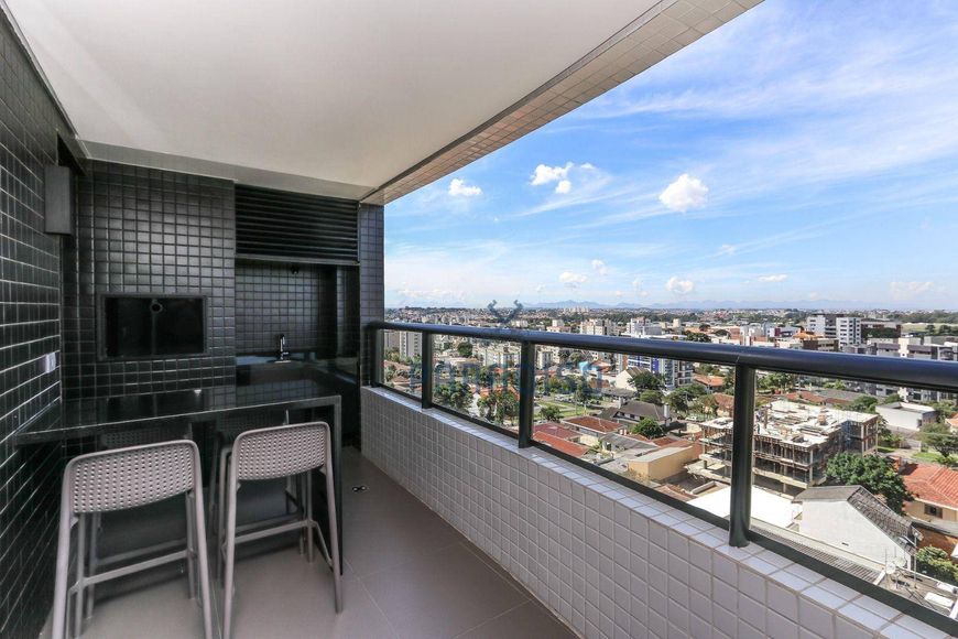 Apartamento com 3 dormitórios à venda, 110 m² por R$ 923.298,74 - Bacacheri - Curitiba/PR