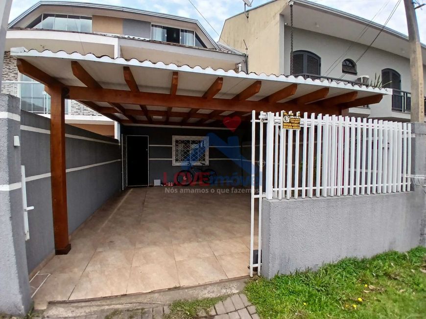 Sobrado à venda no bairro Campo de Santana - Curitiba/PR
