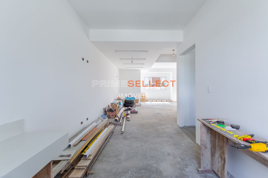 Sobrando com 5 dormitórios, 3 vagas e 270m² - Abranches