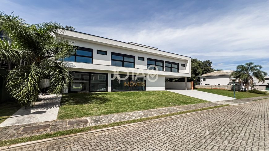 CASA NOVINHA EM CONDOMINIO COM 4 QUARTOS Casa em condomínio 4 quartos em Santa Felicidade