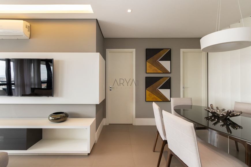 Apartamento no Cabral - ARYA 1