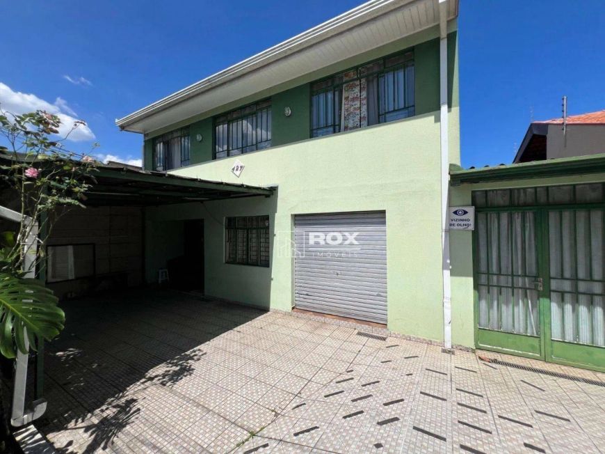 Sobrado com 4 quartos à venda, 200 m² por R$ 689.900 - Xaxim - Curitiba/PR