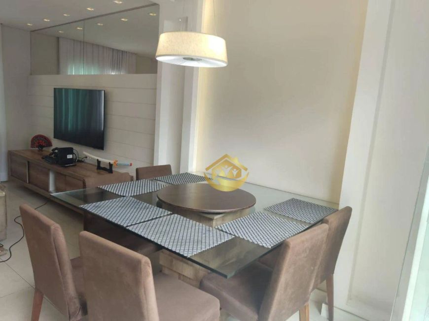 Sobrado com 4 dormitórios à venda por R$ 795.000,00 - Santa Cândida - Curitiba/PR