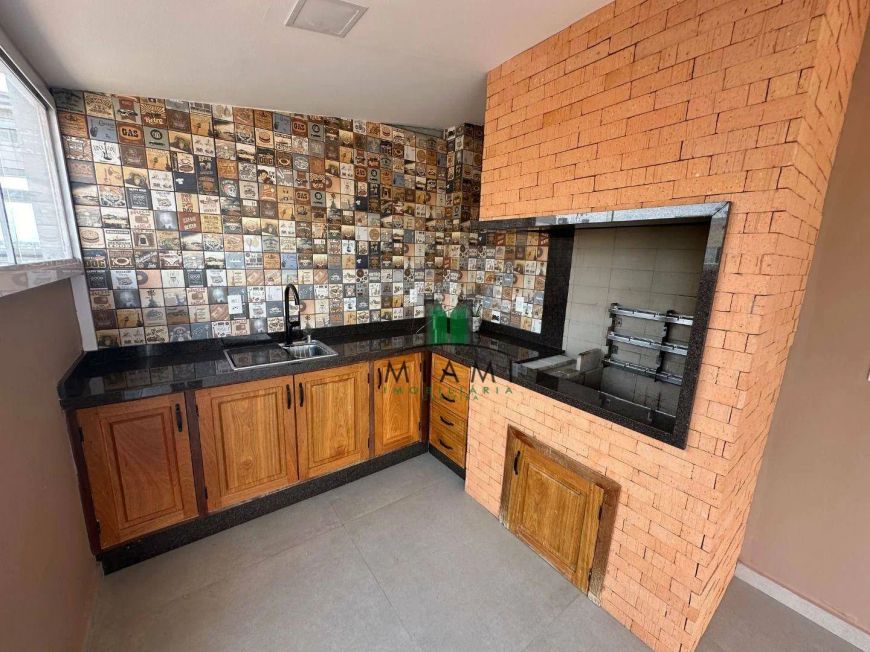 Cobertura com 3 dormitórios à venda, 138 m² por R$ 750.000,00 - Guaíra - Curitiba/PR
