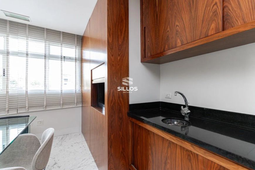 Apartamento à venda com 4 quartos no Batel - Curitiba