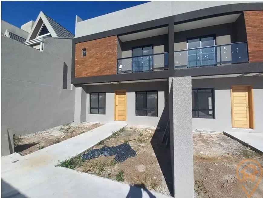 Sobrado com 3 quartos à venda por R$ 629000.00, 145.00 m2 - XAXIM - CURITIBA/PR