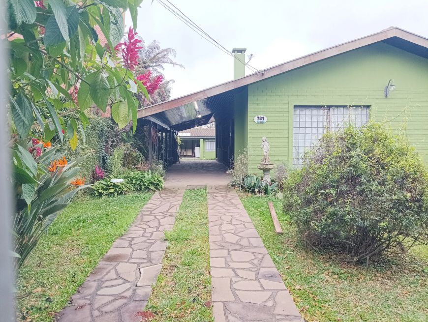 Excelente terreno com.15,50m no Guabirotuba - Curitiba - PR