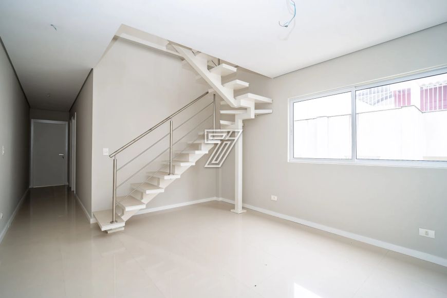 Duplex para venda com 109 metros quadrados com 2 quartos em Rebouças - Curitiba - PR