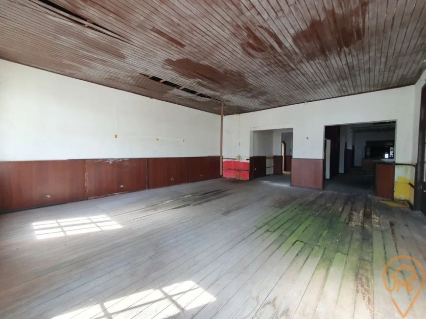 Casa Comercial à venda por R$ 1490000.00, 180.00 m2 - CENTRO - CURITIBA/PR