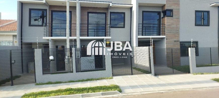 SOBRADOS NOVOS FRENTE PRA RUA NO TATUQUARA
