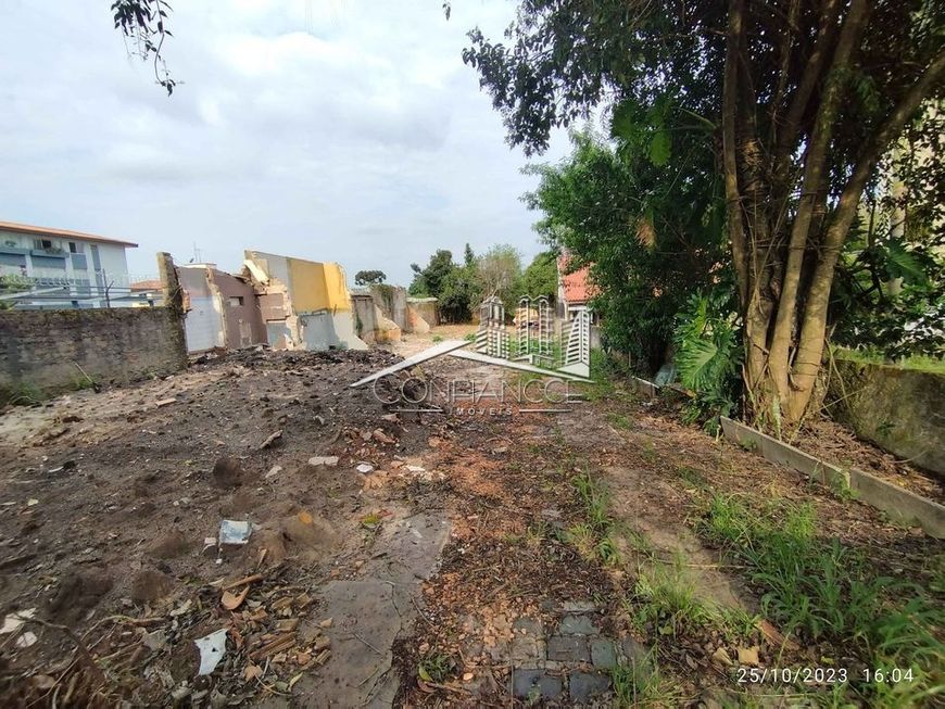 Terreno à venda no Capão Raso em Curitiba/PR - Confiancce Imóveis
