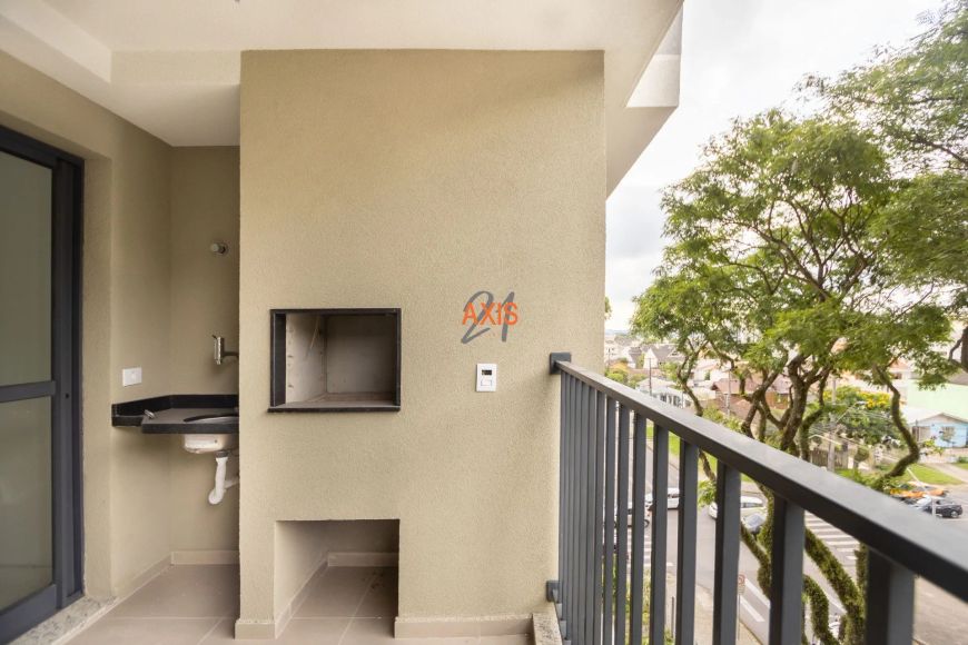 apartamento ensolarado com churrasqueira na sacada em otima localizaçao