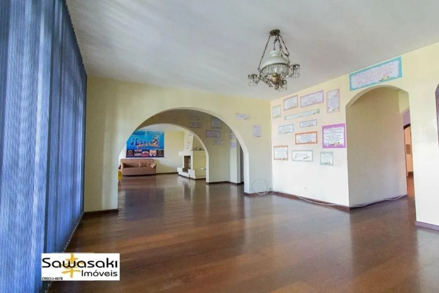 Casa Alto Padrão para Venda em Guabirotuba Curitiba-PR