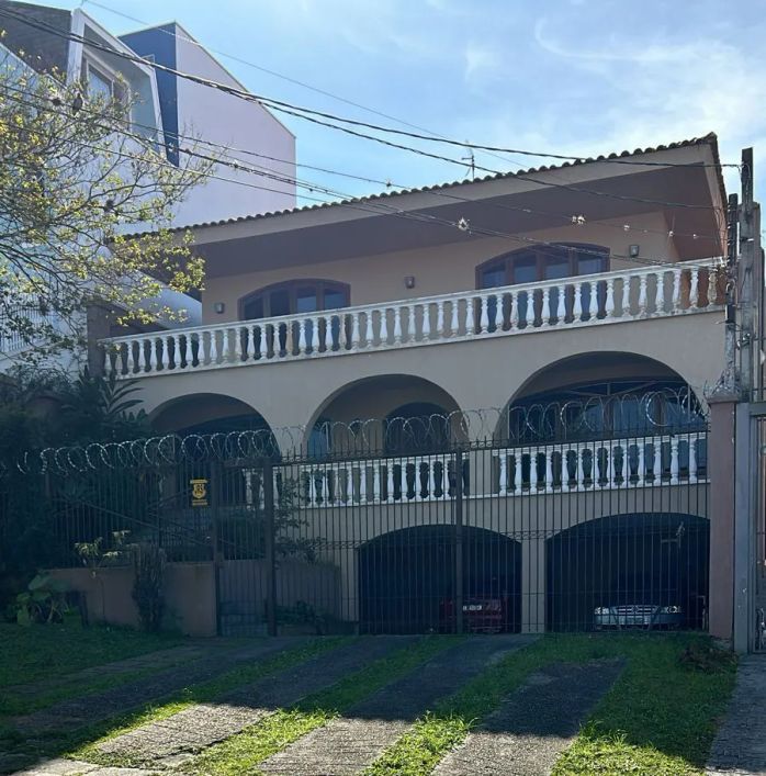 Casa Alto Padrão para Venda em Guabirotuba Curitiba-PR