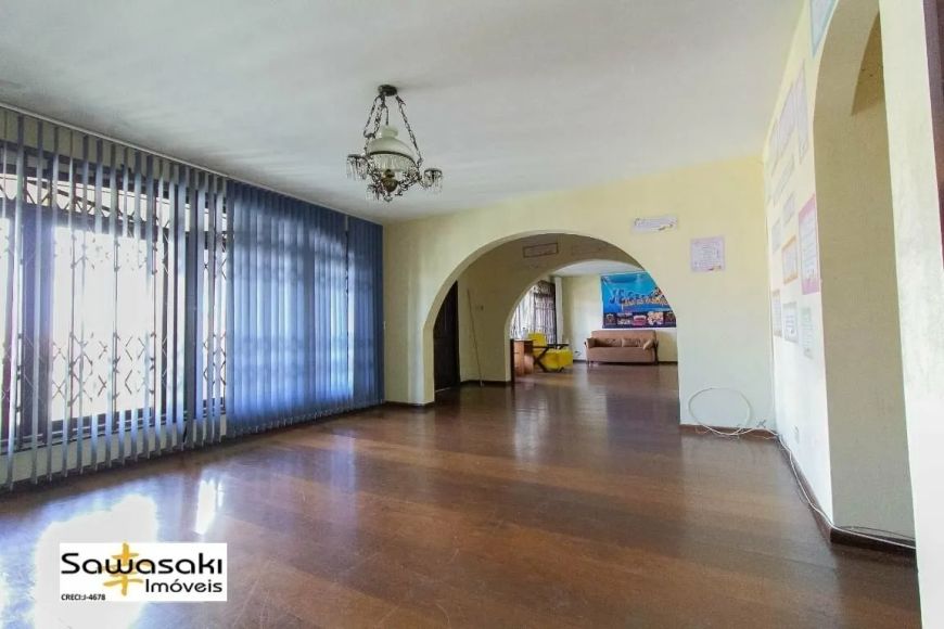 Casa Alto Padrão para Venda em Guabirotuba Curitiba-PR