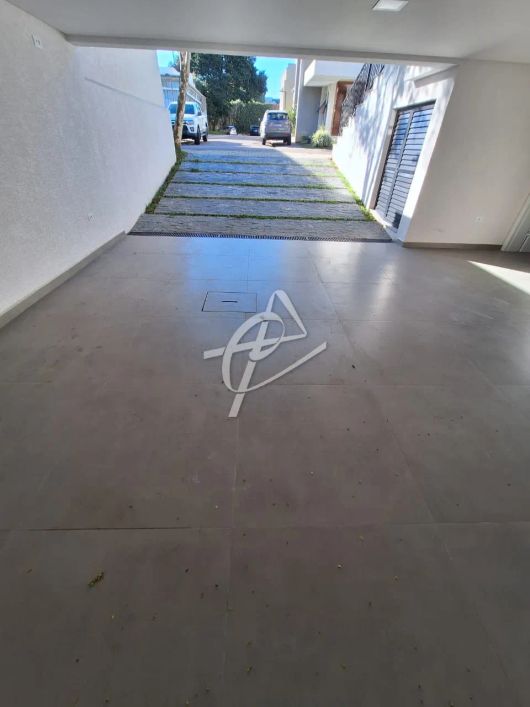 face norte, tres suites, terraço com spa, ampla garagem