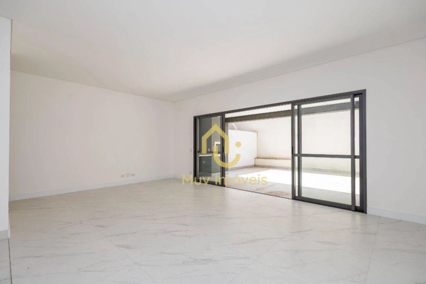 Apartamento Garden com 254m² 3 dormitórios ,- Água Verde - Curitiba/PR