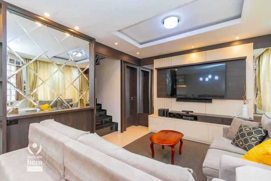 Sobrado em CONDOMÍNIO FECHADO com 3 Suítes, 2 Vagas, Área Gourmet à venda, 160 m² por R$ 869.900 - X