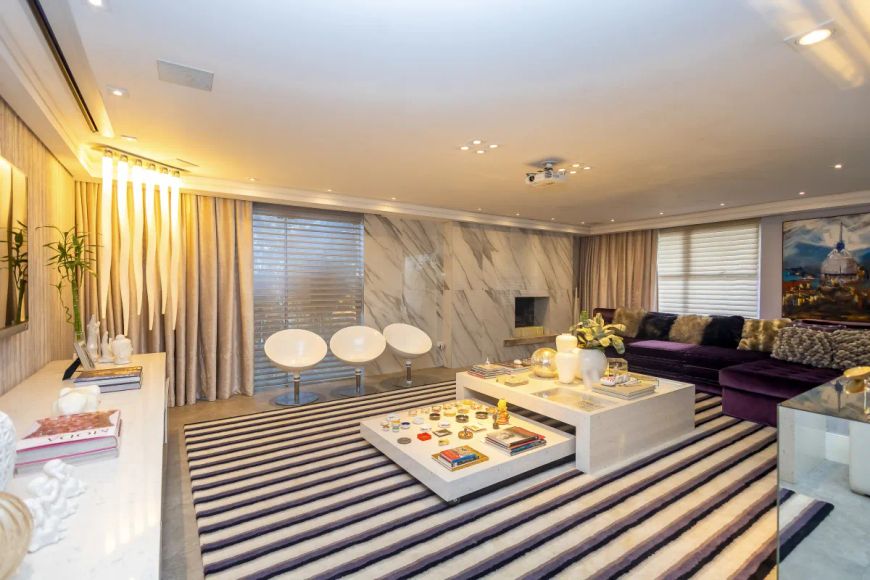 Casa com 3 quartos sendo 1 suíte no Batel