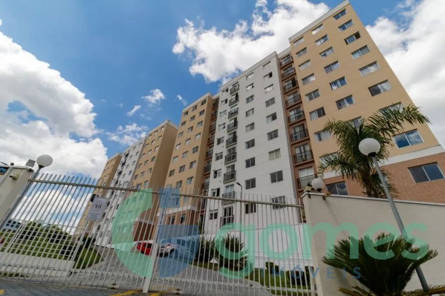 Apartamento com 3 dormitórios à venda por R$ 570.000,00 - Uberaba - Curitiba/PR