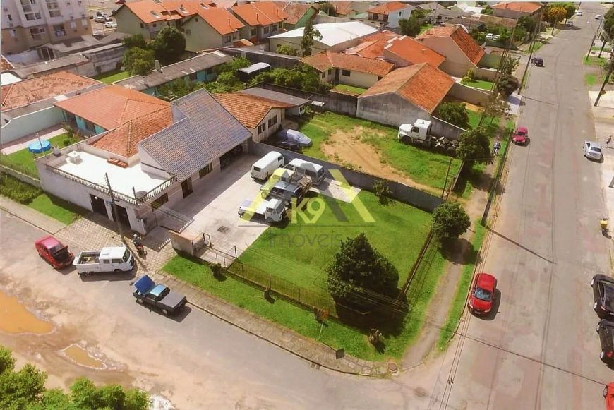 TERRENO NO BAIRRO XAXIM EM CURITIBA