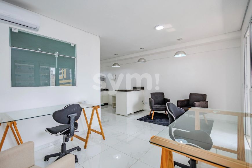 Sala mobiliada no Mid Work