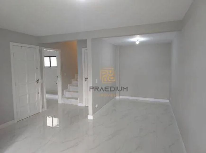Sobrado à venda, 129 m² por R$ 730.000,00 - Jardim das Américas - Curitiba/PR