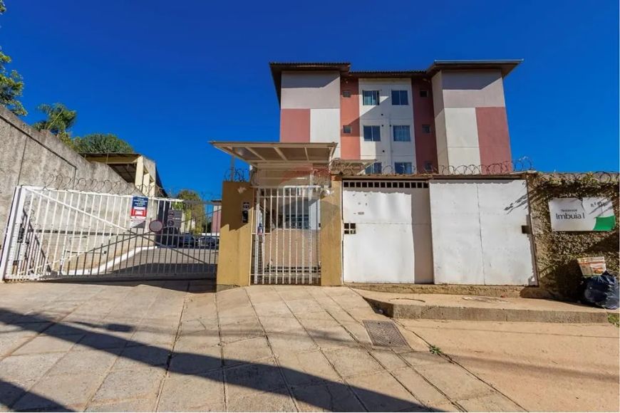 Apartamento à venda Bairro Santa Cândida 2 quartos