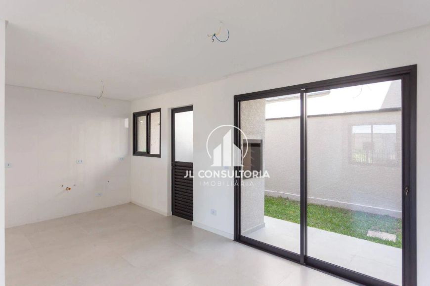 Sobrado com 3 dormitórios à venda, 103 m² por R$ 680.000 - Atuba - Curitiba/PR