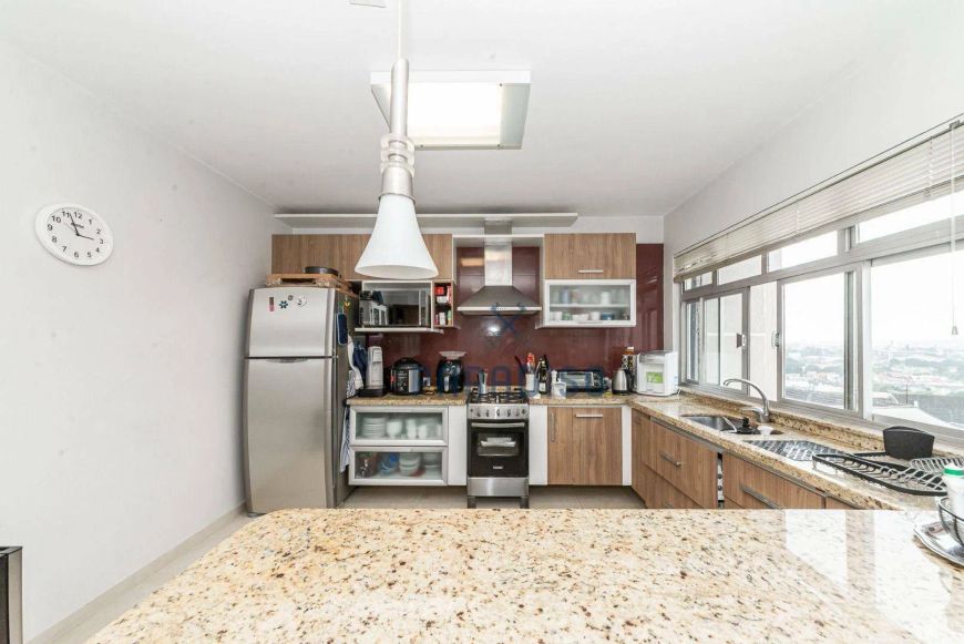 Casa com 3 dormitórios à venda, 264 m² por R$ 1.150.000,00 - Guabirotuba - Curitiba/PR