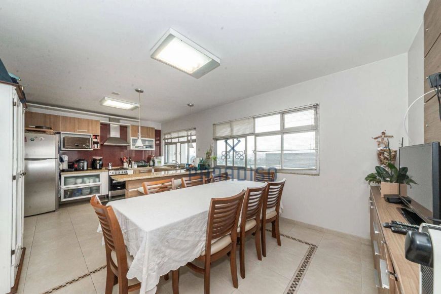 Casa com 3 dormitórios à venda, 264 m² por R$ 1.150.000,00 - Guabirotuba - Curitiba/PR