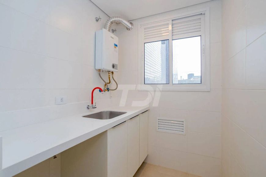 Apartamento com 3 dormitórios à venda, 131 m² por R$ 1.656.481,00 - Batel - Curitiba/PR