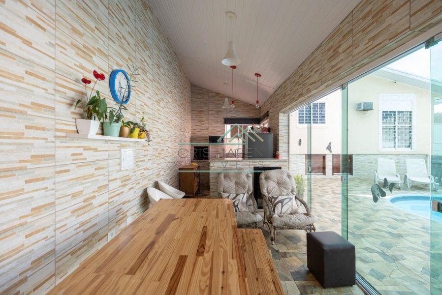 Casa térrea com piscina!