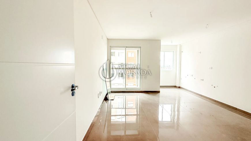 Apartamento Novo no Edifício Positano – Água Verde