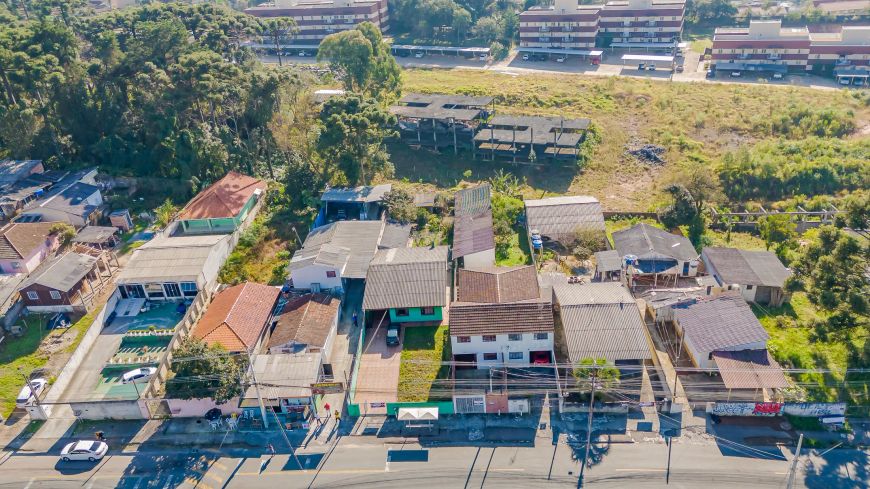 Terreno de 530 m² com 2 sobrados no Atuba, Curitiba Pr