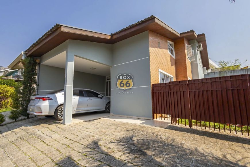 Casa para venda em condominío fechado no São Braz, com 170m², 3 quartos, 3 vagas e suíte master.