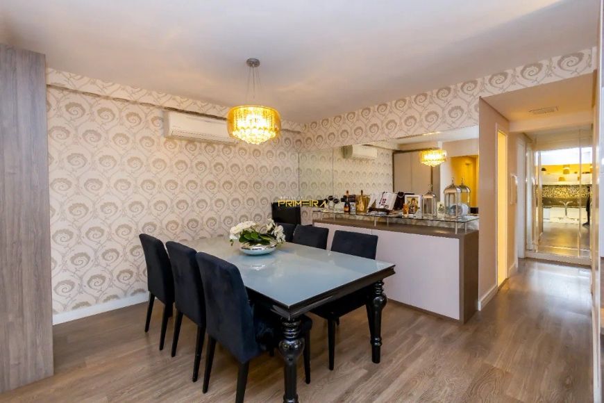 Apartamento mobiliado 3 quartos - Água Verde