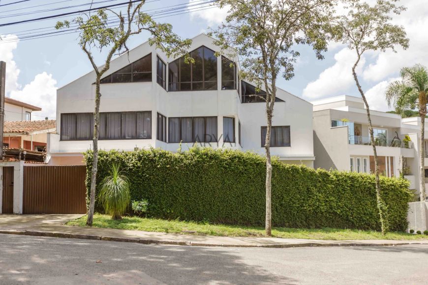 Casa à venda no Bacacheri - ARYA 1