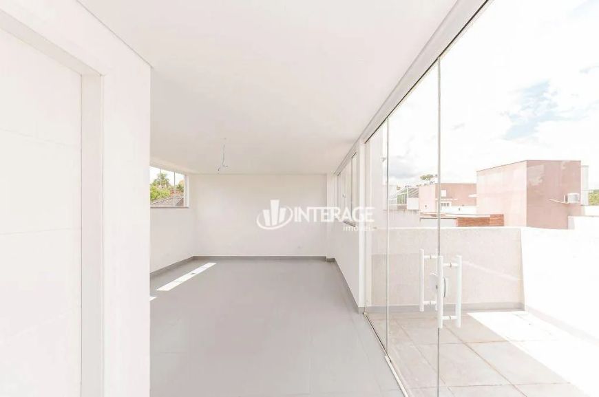 Sobrado com 3 dormitórios à venda, 168 m² por R$ 795.000,00 - Campo Comprido - Curitiba/PR