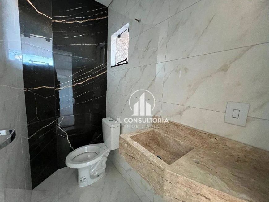 Sobrado com 3 dormitórios à venda, 156 m² por R$ 760.000,00 - Xaxim - Curitiba/PR