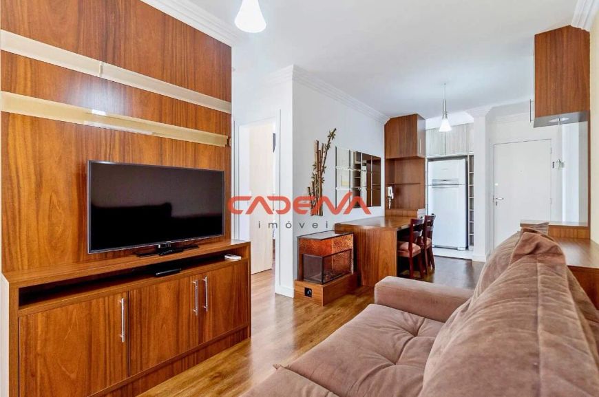 Apartamento com 2 quartos e 1 vaga à venda no Cabral