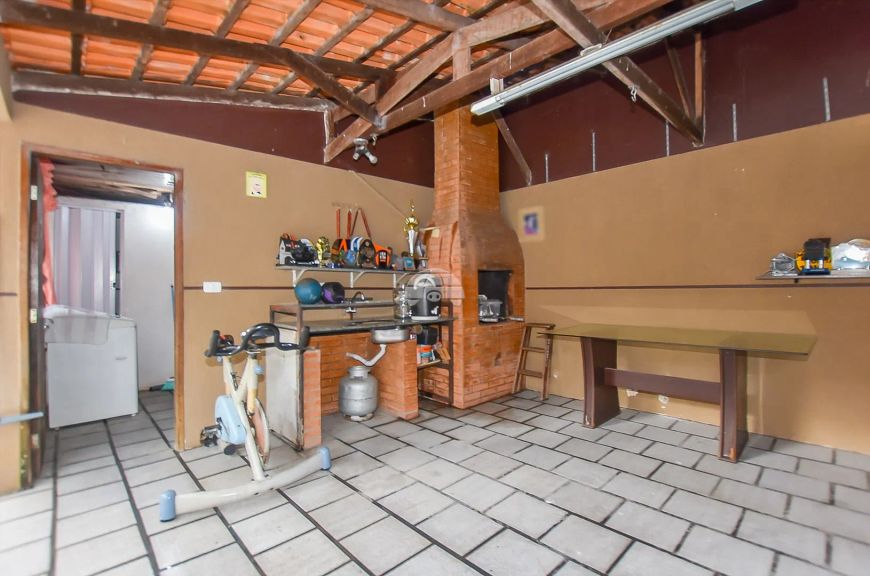 Imóvel para venda com 100 metros quadrados com 3 quartos em Sítio Cercado - Curitiba - PR